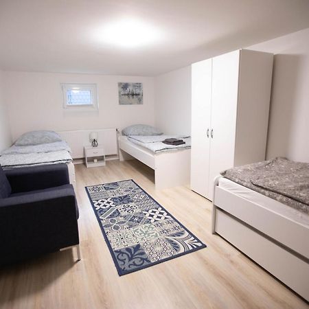 80Qm - 4 Rooms - Private Parking - Keller-Basement - Mallibase Apartments Hanover Exterior photo